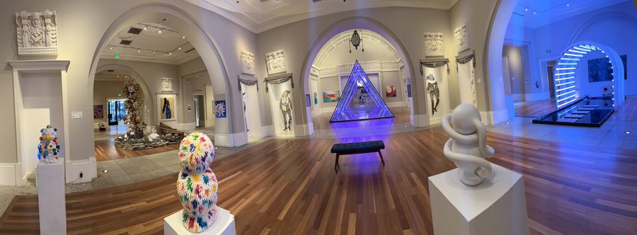 Panorama of the main galleries under the 1916 arches during the summer show. July 6, 2026.